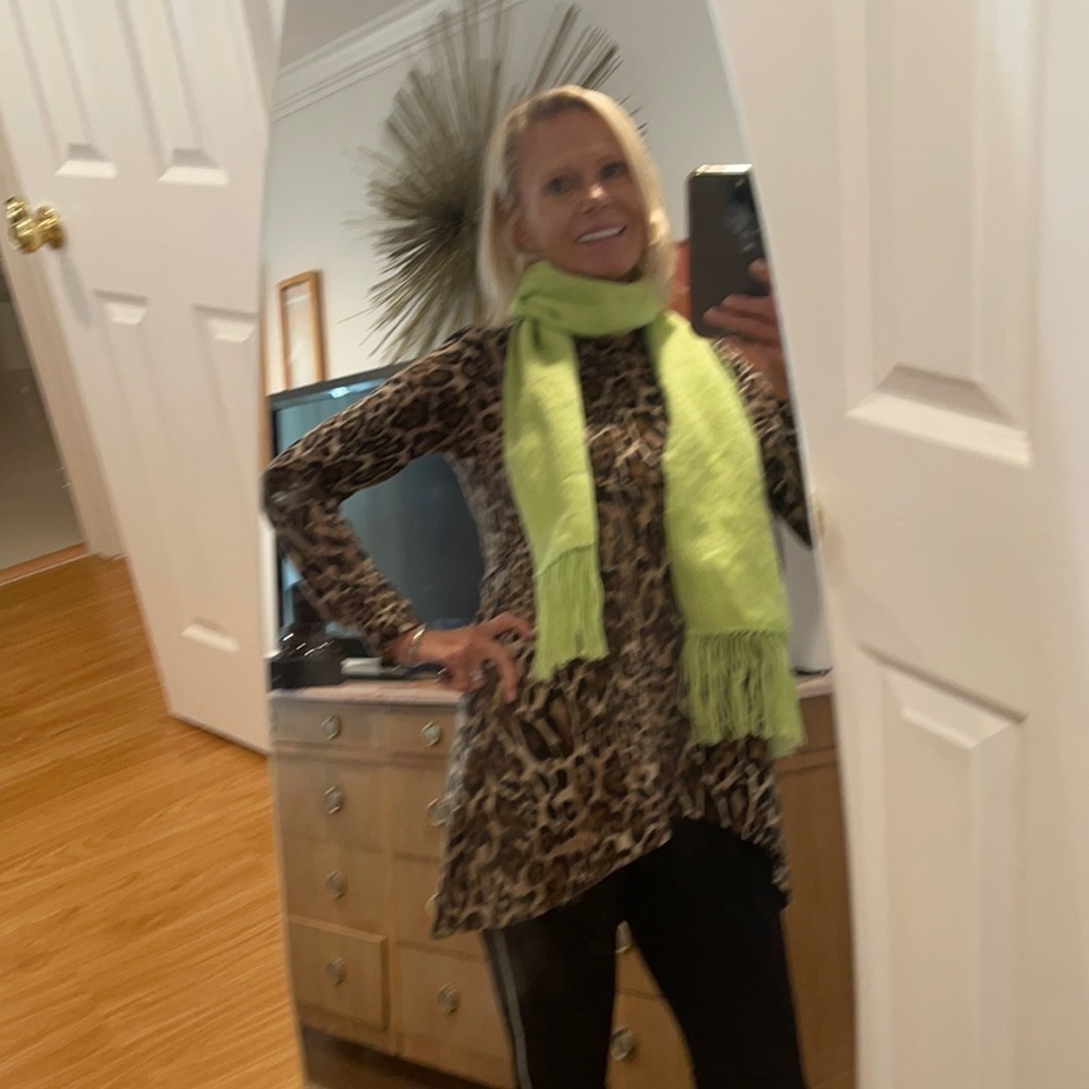 🔥sale🔥Beautiful green Alpaca Camango scarves made in Peru 🇵🇪